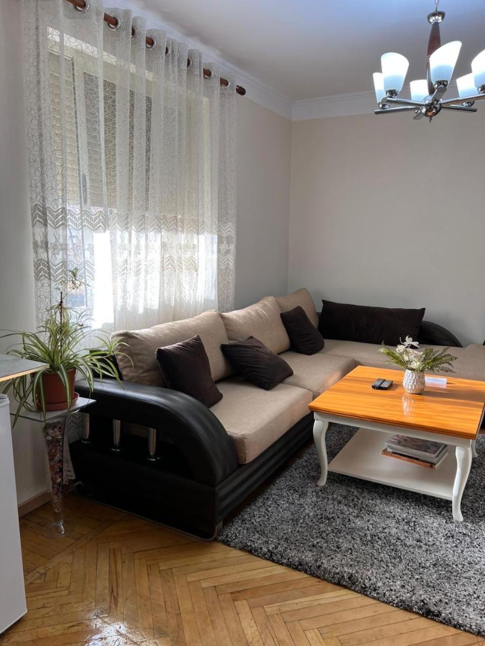 3M Urban Stay Tirana Buitenkant foto
